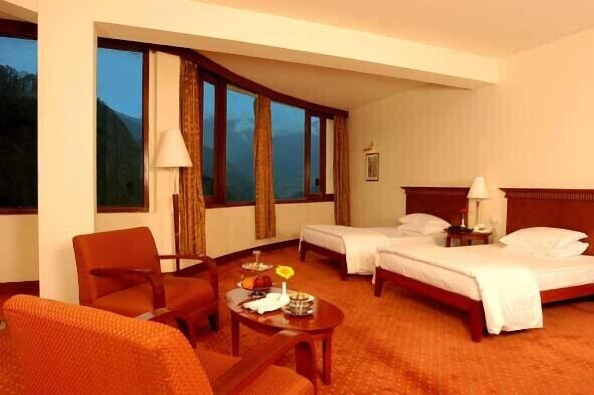 Hotel The Royal Plaza Gangtok Exterior foto