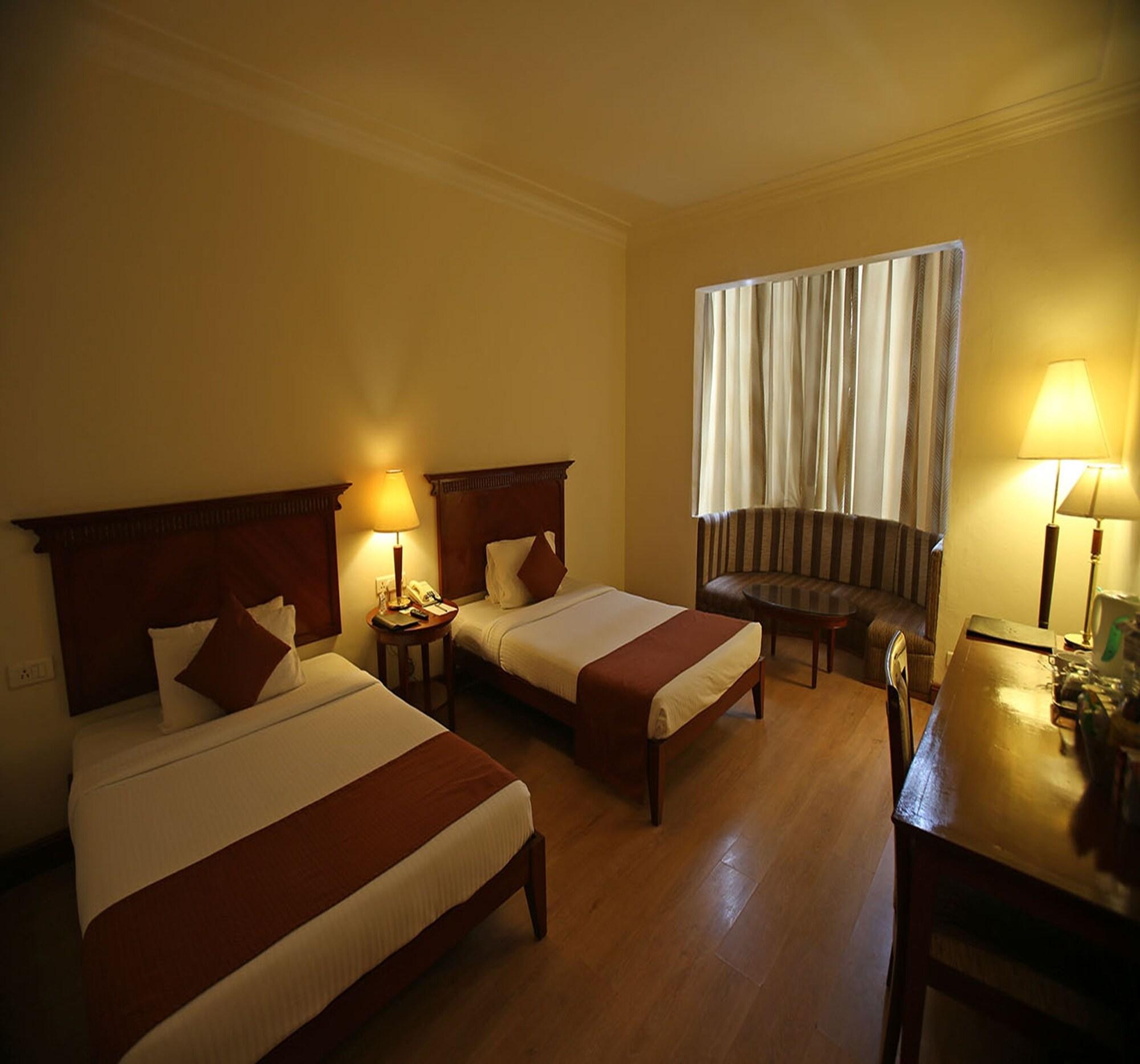 Hotel The Royal Plaza Gangtok Exterior foto