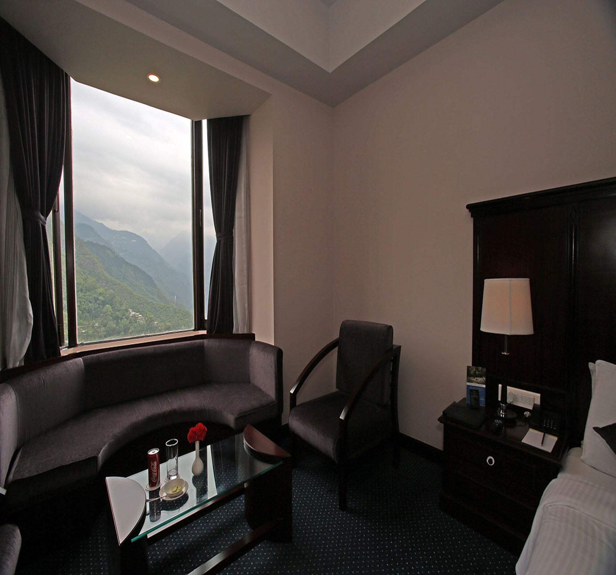 Hotel The Royal Plaza Gangtok Exterior foto