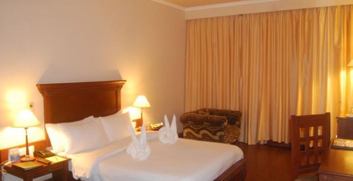 Hotel The Royal Plaza Gangtok Exterior foto