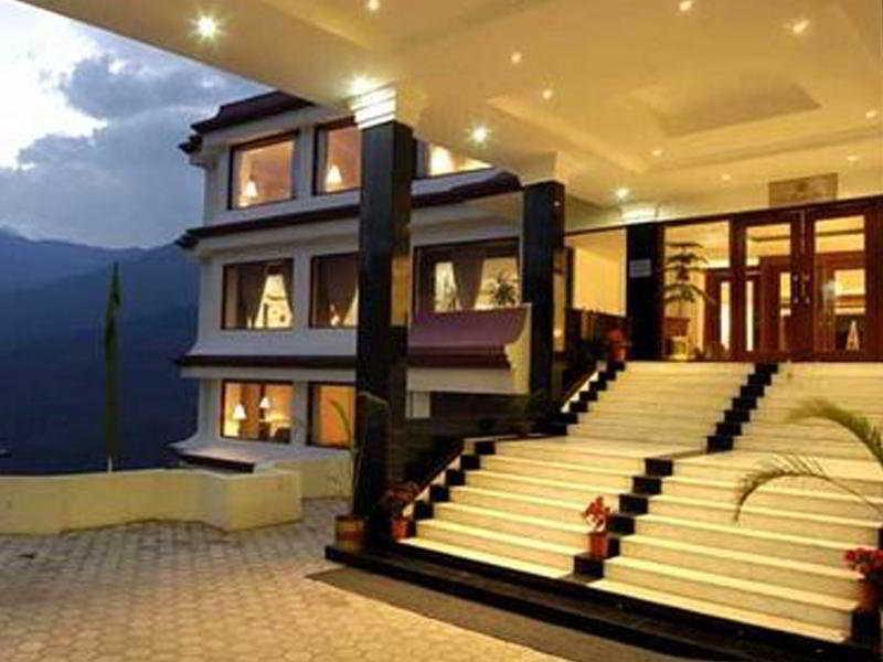 Hotel The Royal Plaza Gangtok Exterior foto
