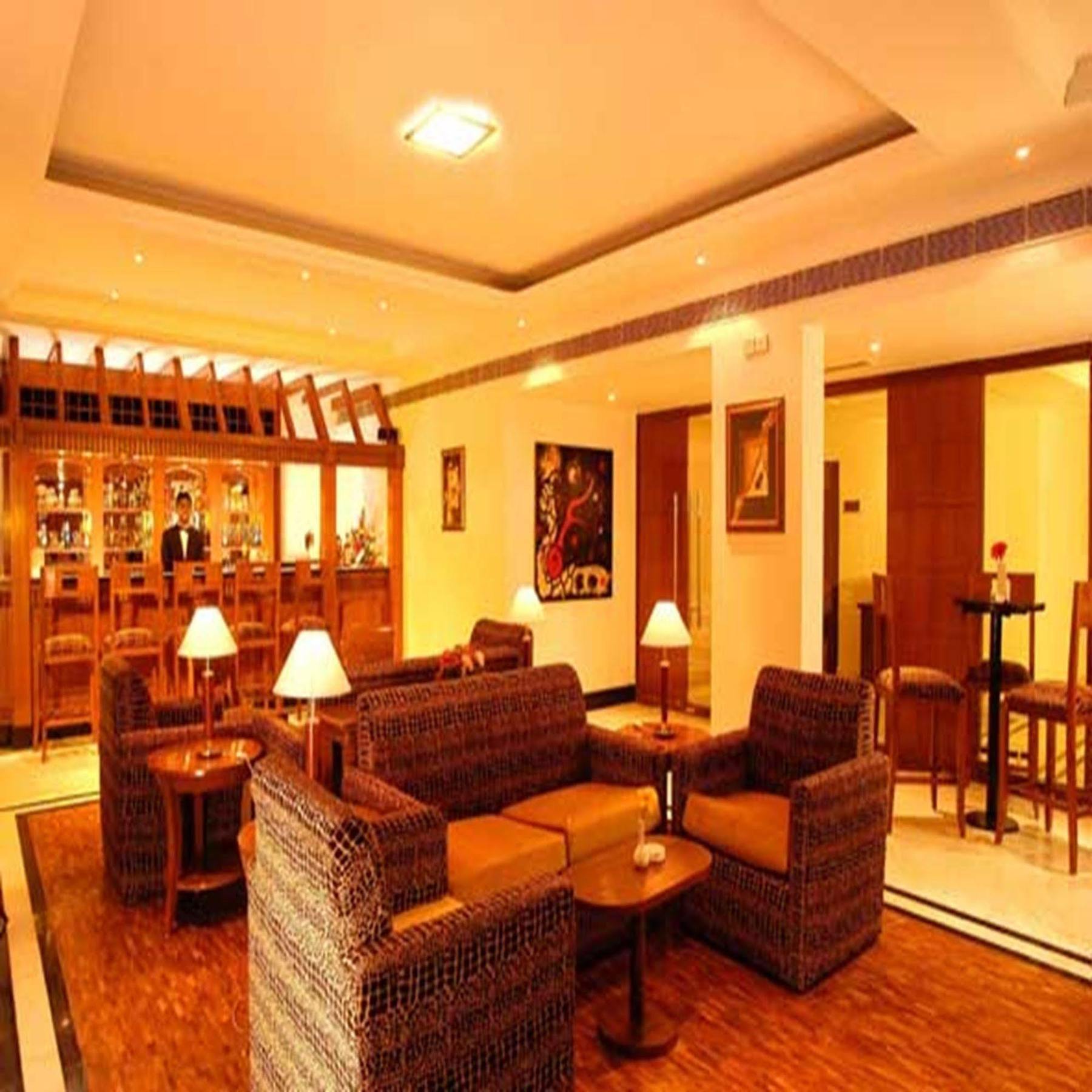 Hotel The Royal Plaza Gangtok Exterior foto